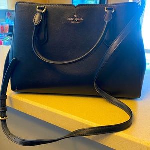 Black Kate spade purse